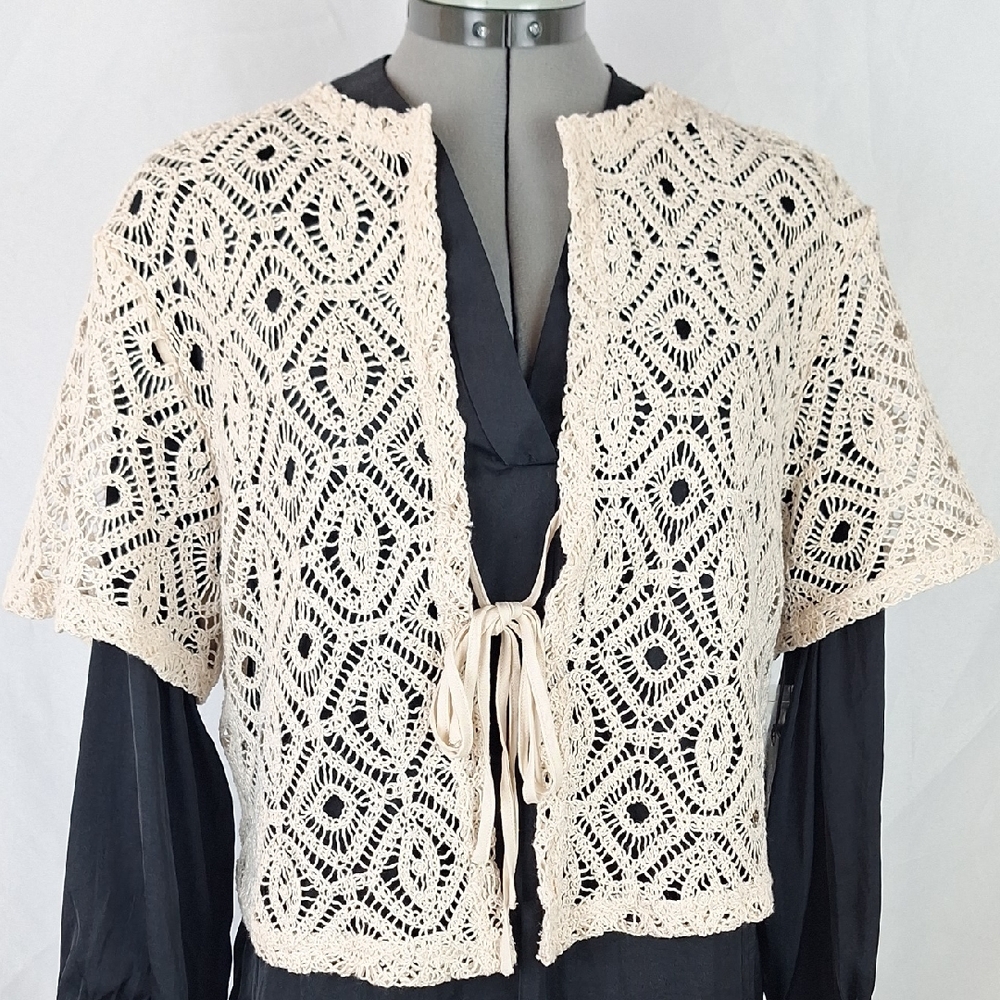 Future Collective By Alani Noelle Crochet Tie-Front Crop Cardigan in Cream